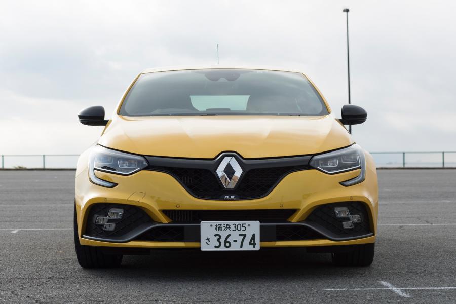  Renault Megane R.S. Trophy 2018 года  (JP) (фото 25 из 34)